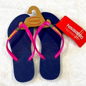 NWT Havaianas size US 3-4